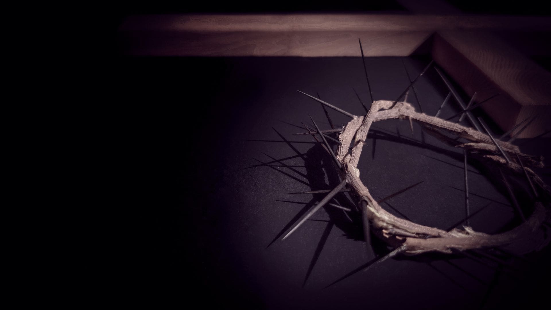 A crown of thorns with spikes on it.